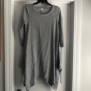 Simply southern gray dress size medium